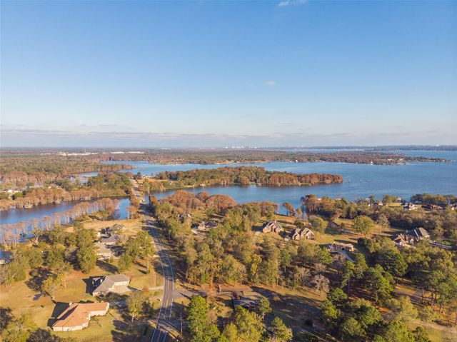 6499 N Lakeshore Drive, Shreveport, LA 71107