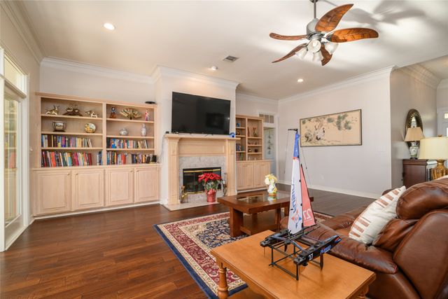 6499 N Lakeshore Drive, Shreveport, LA 71107