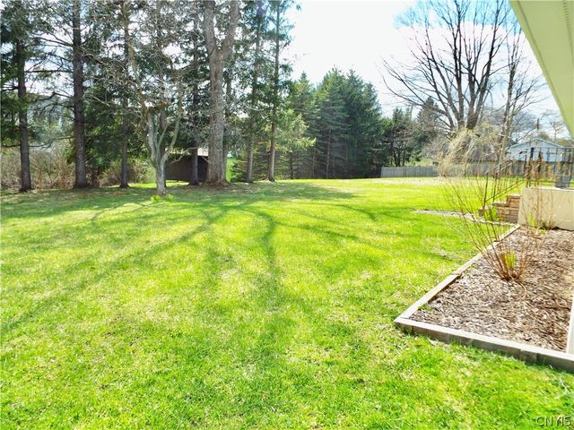 381 Genesee St, Oneida, NY 13421
