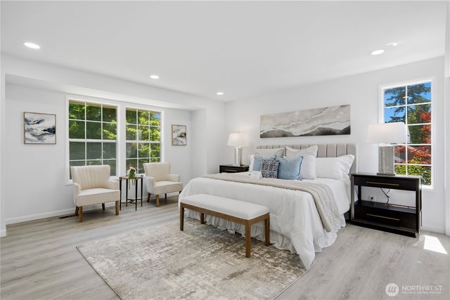 14907 SE 64th Street, Bellevue, WA 98006
