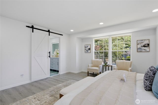 14907 SE 64th Street, Bellevue, WA 98006