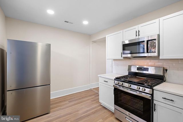 609 N VAN BUREN ST, Wilmington, DE 19805