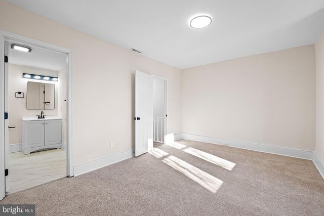 609 N VAN BUREN ST, Wilmington, DE 19805