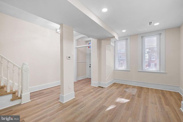 609 N VAN BUREN ST, Wilmington, DE 19805