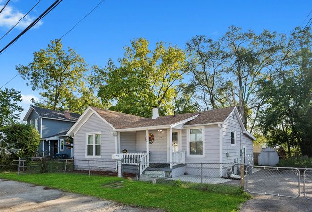 572 Middle Avenue, Aurora, IL 60506