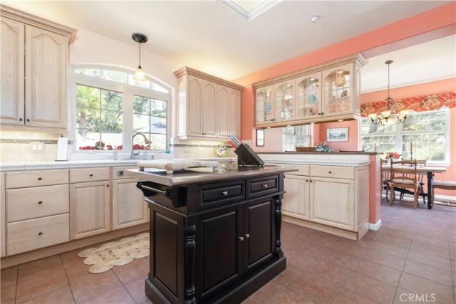 9905 Corriente, Atascadero, CA 93422