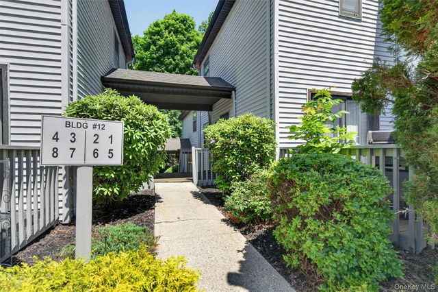 2 Giovanni Court, Monroe, NY 10950