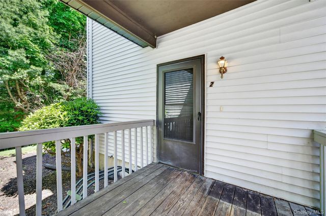 2 Giovanni Court, Monroe, NY 10950