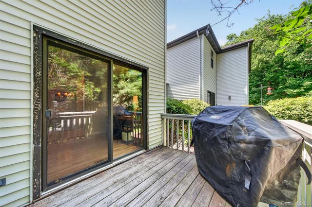 2 Giovanni Court, Monroe, NY 10950