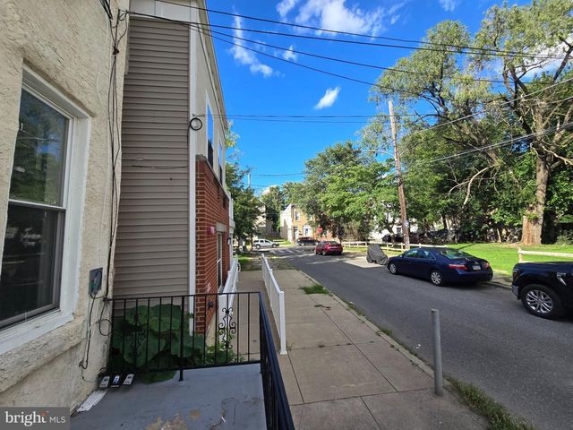 2252 N CAMAC ST, Philadelphia, PA 19133