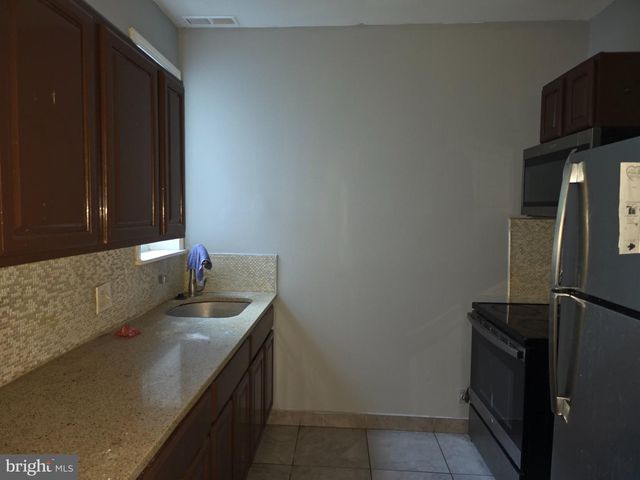 2252 N CAMAC ST, Philadelphia, PA 19133