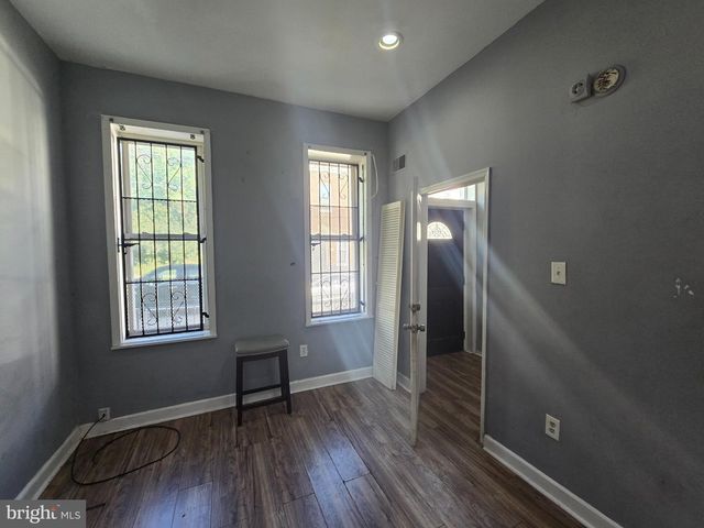 2252 N CAMAC ST, Philadelphia, PA 19133
