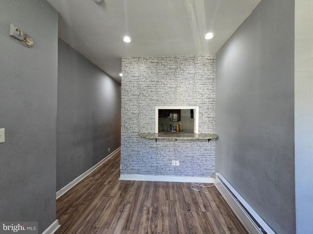 2252 N CAMAC ST, Philadelphia, PA 19133
