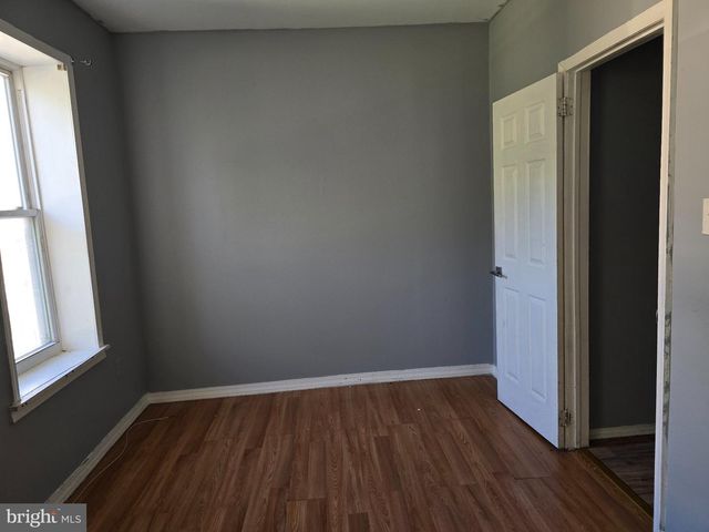 2252 N CAMAC ST, Philadelphia, PA 19133