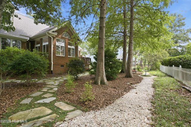 503 Riverwood Drive SE, Bolivia, NC 28422