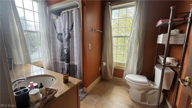 417 2nd Street NE, New Philadelphia, OH 44663