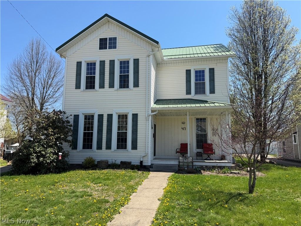 417 2nd Street NE, New Philadelphia, OH 44663