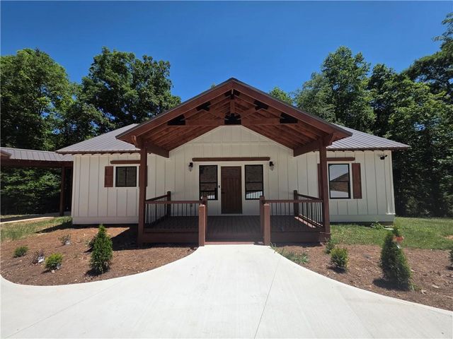 1217 Youngs Farm Road, Cedartown, GA 30125