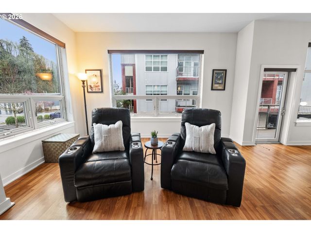 3990 ABBEY Ln 201B, Astoria, OR 97103