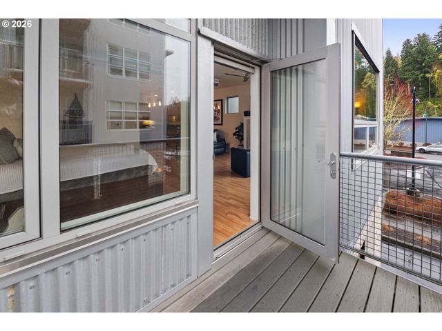 3990 ABBEY Ln 201B, Astoria, OR 97103