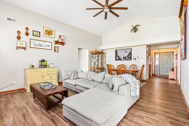 1212 Paul Drive, Indianapolis, IN 46229