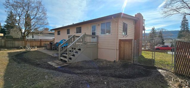 227 Soquel Street, Klamath Falls, OR 97601