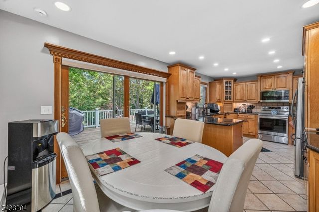34 Sweetman Ln, West Milford Twp., NJ 07480