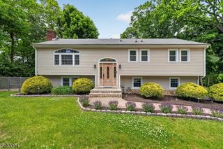 34 Sweetman Ln, West Milford Twp., NJ 07480