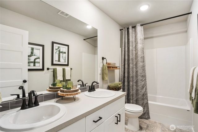 16619 8th Avenue Ct E #24, Spanaway, WA 98387