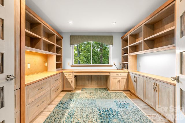 34 Bee Balm Way, Asheville, NC 28804