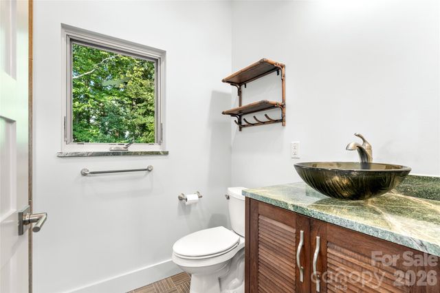 34 Bee Balm Way, Asheville, NC 28804