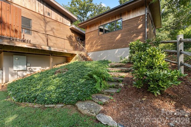 34 Bee Balm Way, Asheville, NC 28804