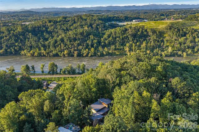 34 Bee Balm Way, Asheville, NC 28804