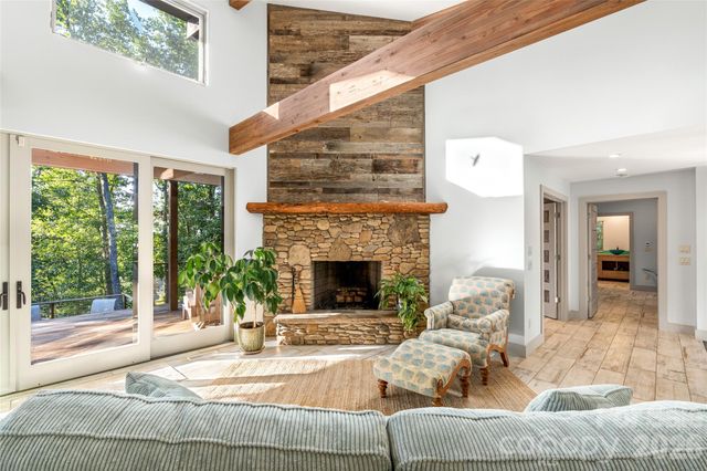 34 Bee Balm Way, Asheville, NC 28804