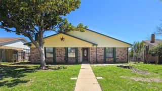 1526 Toyah Creek Lane, Garland, TX 75040