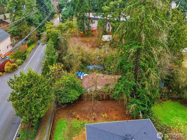 18916 5th Avenue NE, Shoreline, WA 98155