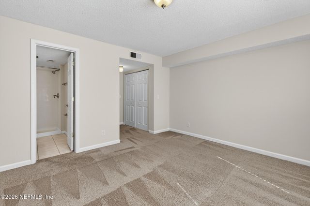 3865 CAMPENERO Court 1, Jacksonville, FL 32217