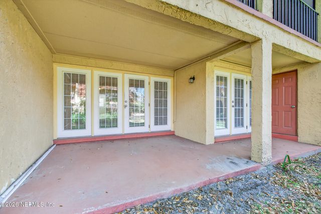 3865 CAMPENERO Court 1, Jacksonville, FL 32217