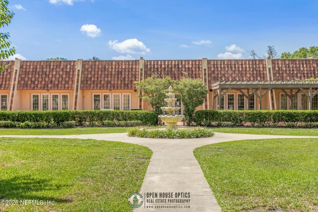3865 CAMPENERO Court 1, Jacksonville, FL 32217