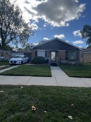 1429 Kasten Drive, Dolton, IL 60419