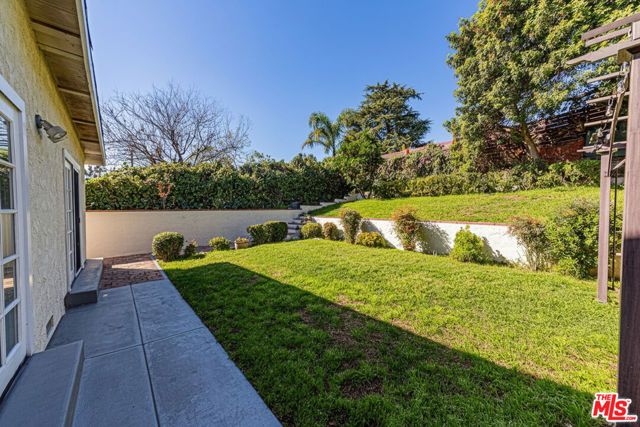 2537 Fairmount Avenue, La Crescenta, CA 91214