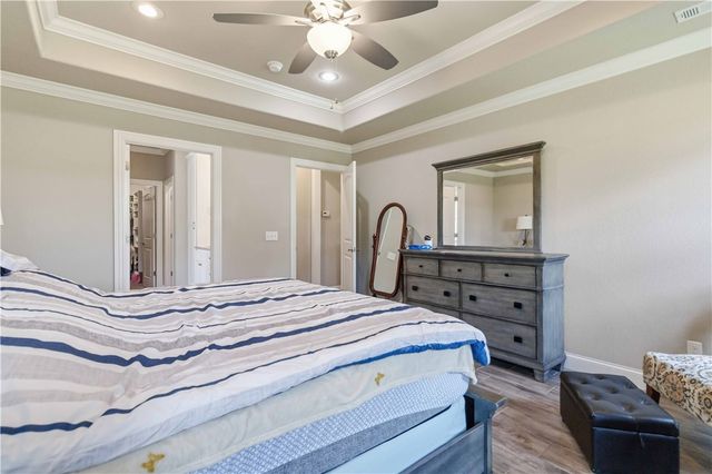 1353 Valle Lane, Tontitown, AR 72762