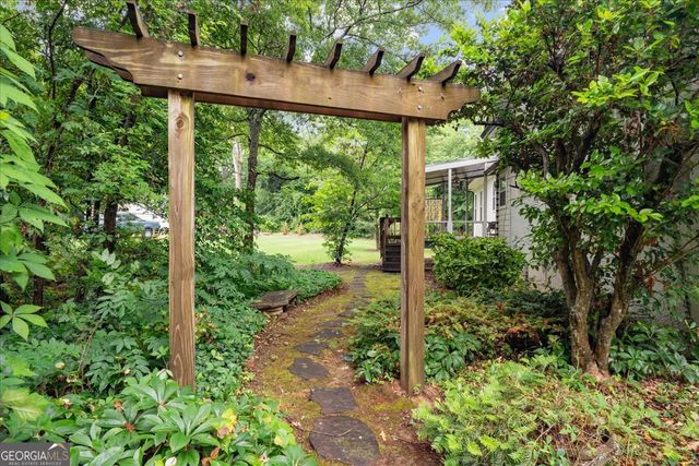 106 Westmore Road, Rome, GA 30165