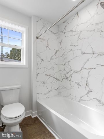 325 DEVONSHIRE RD, Hagerstown, MD 21740