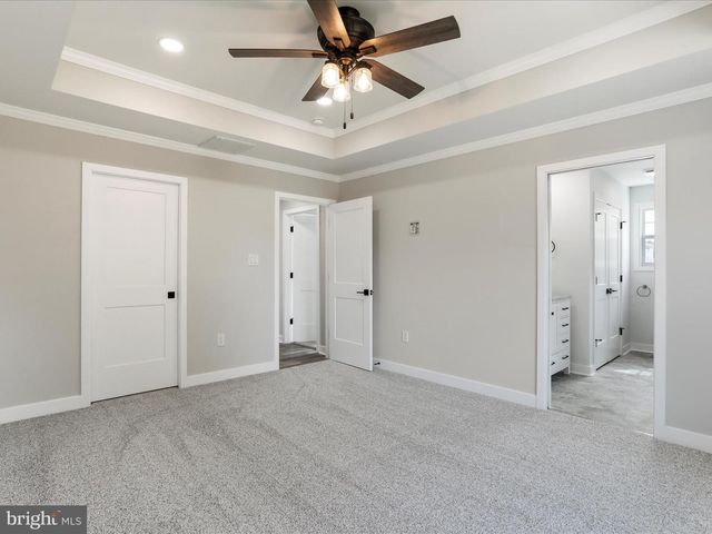 325 DEVONSHIRE RD, Hagerstown, MD 21740