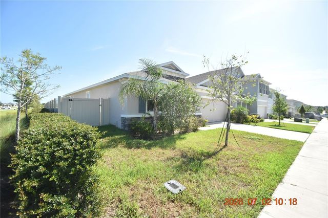 32003 CONCHSHELL SAIL STREET, Wesley Chapel, FL 33545