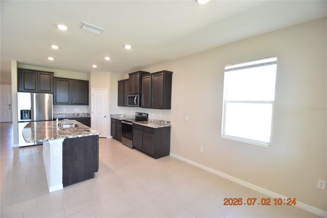 32003 CONCHSHELL SAIL STREET, Wesley Chapel, FL 33545