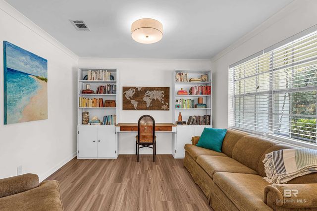 18 Blue Island Avenue, Fairhope, AL 36532