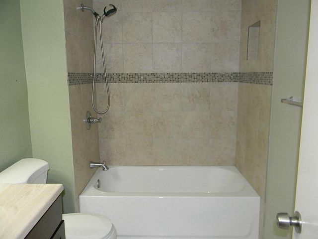 2754 Quarry Hill Road, Sugar Land, TX 77478