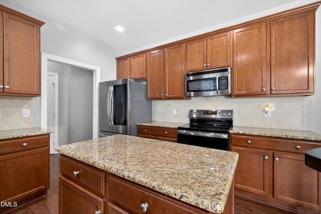 1301 Old Bramble Lane, Fuquay Varina, NC 27526